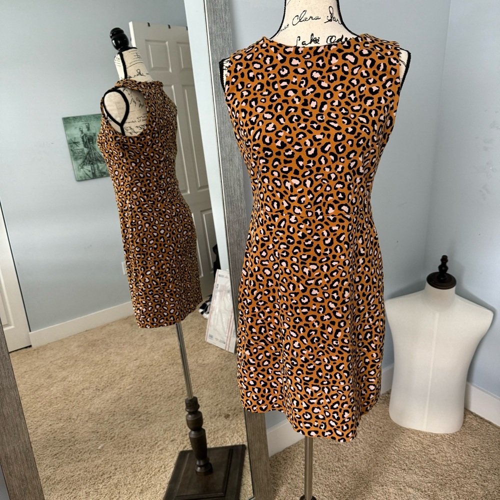 Cheetah Leopard Print Fitted Midi Dress Old Navy ~ Size Medium Perfect f…